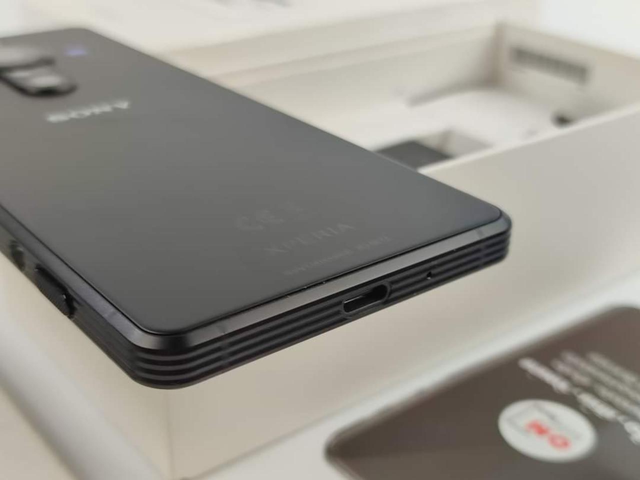 ขาย/แลก XPERIA Pro-i 12/512GB Black ศูนย์ไทย ประกันศูนย์ 28/12/2565 สวยมาก แท้ ครบยกกล่อง เพียง 34,900 บาท  รูปที่ 1