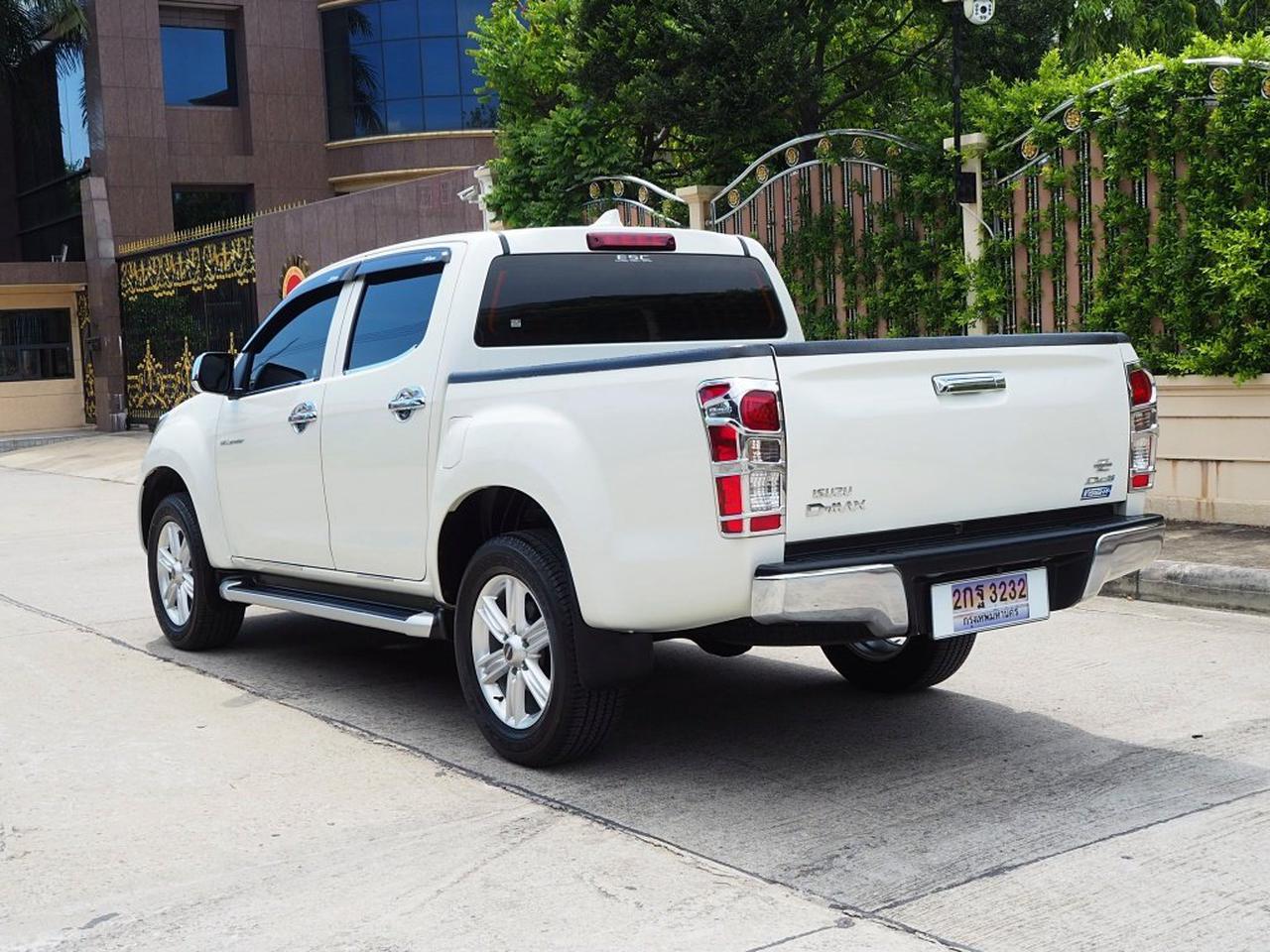 ISUZU D-MAX ALL NEW BLUE POWER CAB-4 HI-LANDER 1.9 DDI Z-Prestige (MNC) ปลายปี 2016 จดปี 2017 สภาพนางฟ้า รูปที่ 2