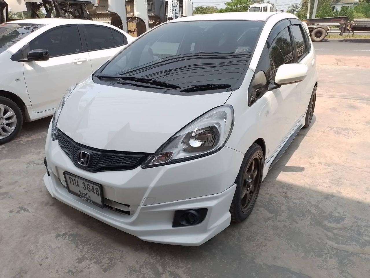 ็HONDA  JAZZ  รถบ้าน รูปที่ 3