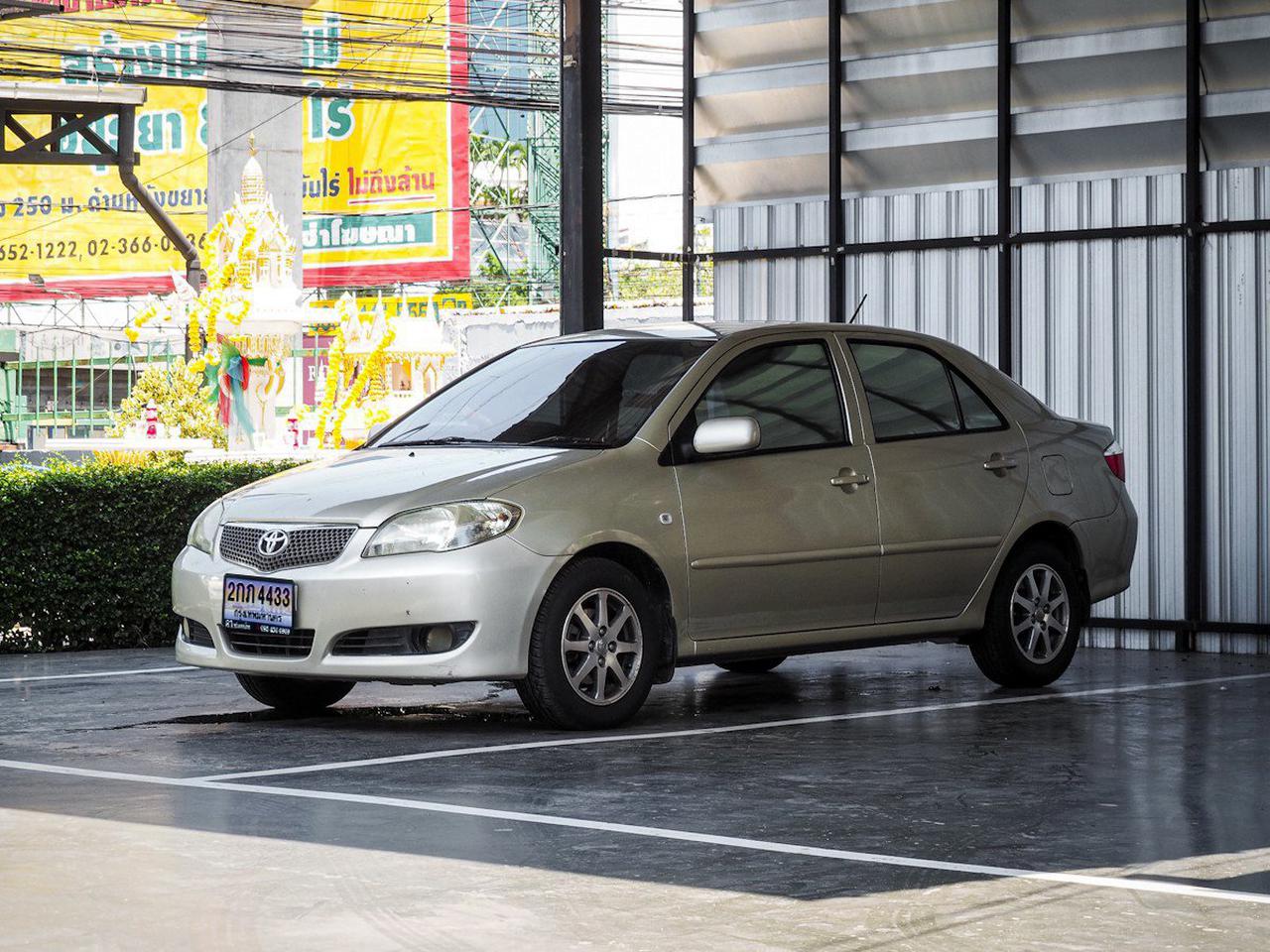 Toyota Vios 1.5 E ภายในครีม ลายไม้ เกียร์ออโต้ ปี 2006 รูปที่ 3