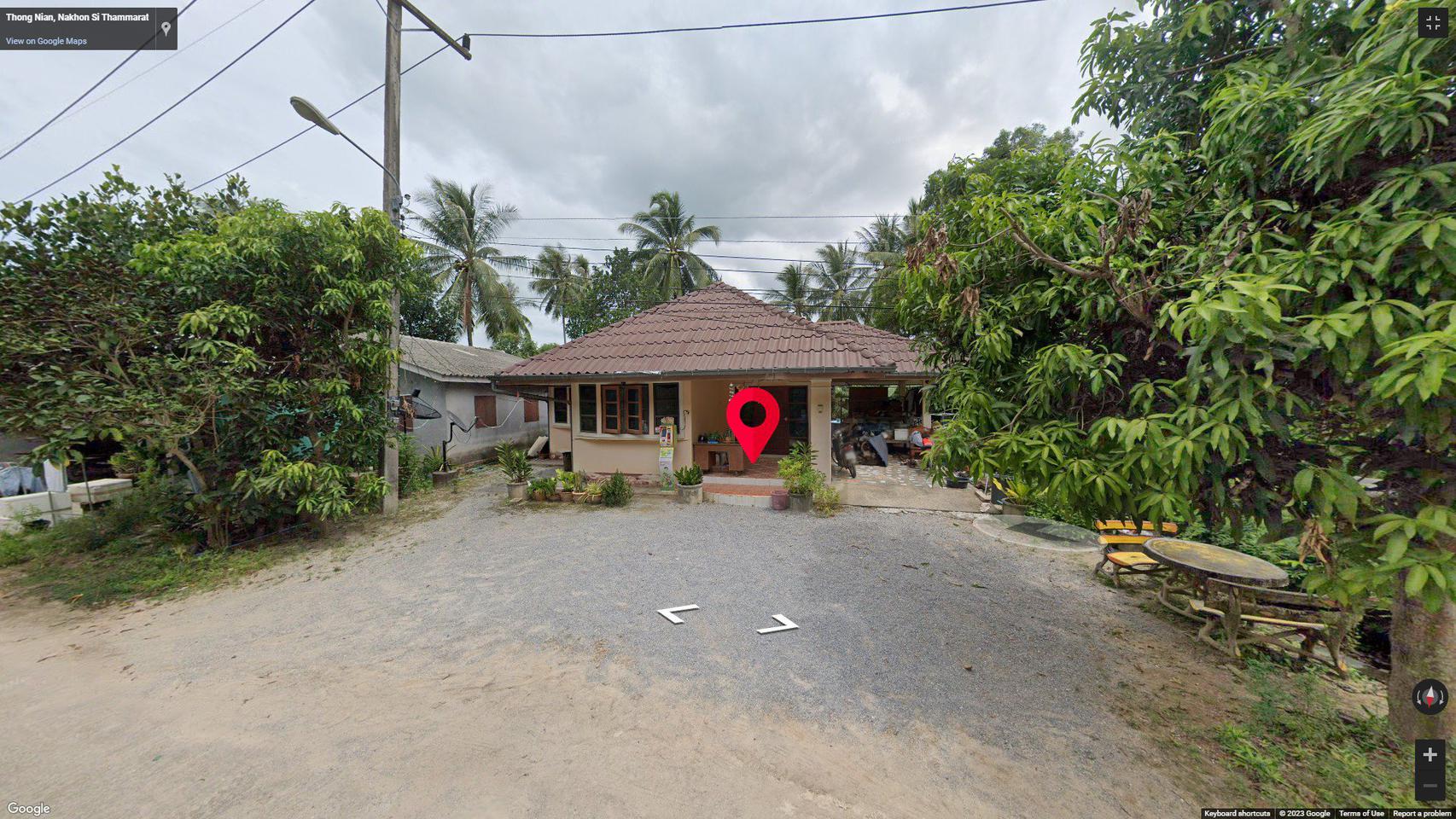 บ้านใกล้หาดแขวงเภาเพียง 150 ม.ต.ท้องเนียน อ.ขนอม จ.นครศรีธรรมราช