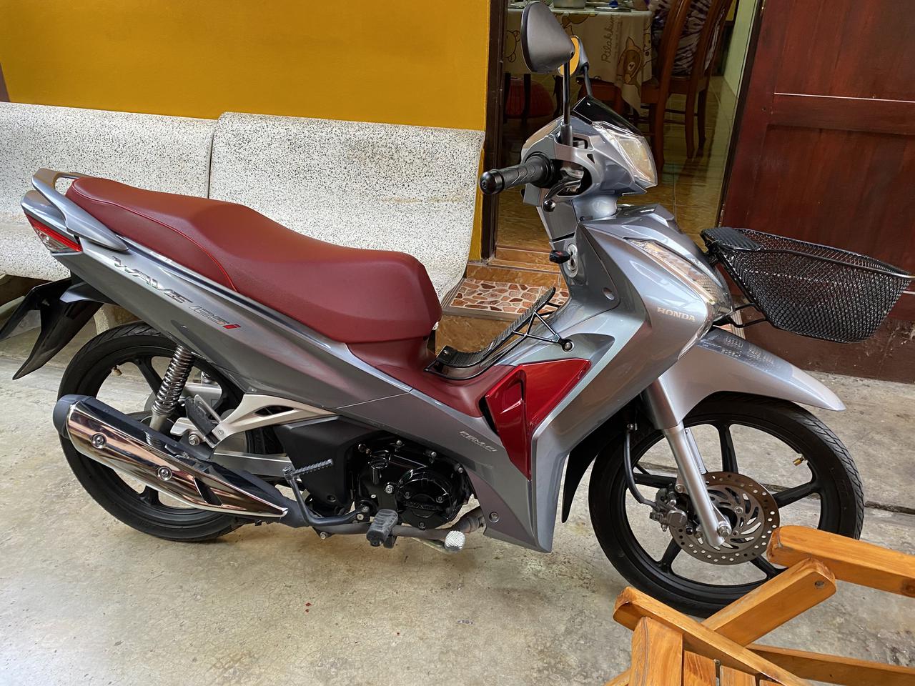 Wave 125 i led