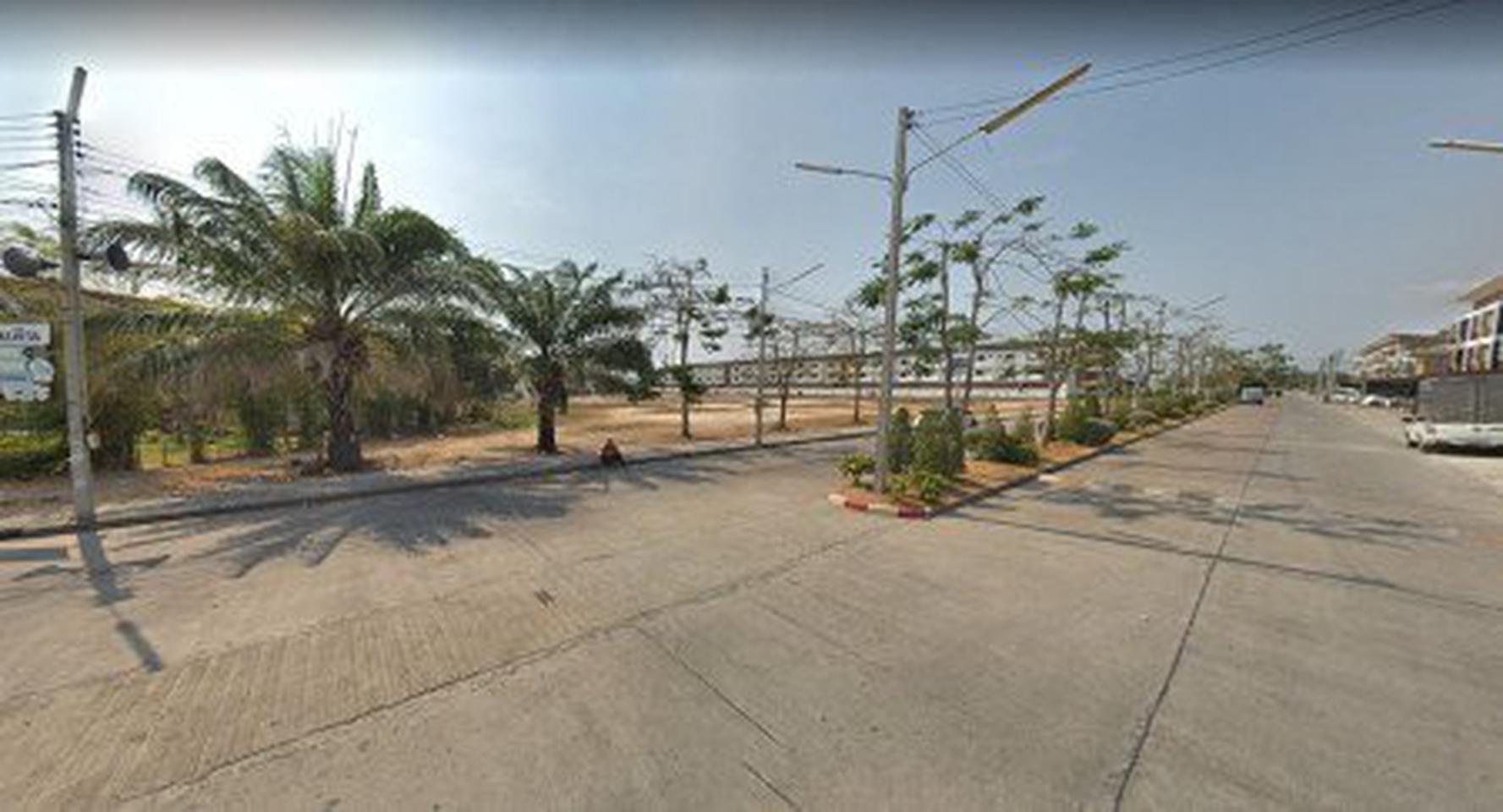 ขาย ที่ดินกลางหมู่บ้านพานทองเซ็นเตอร์ 3-3-79.1 ไร่ เหมาะทำ คอนโด ตลาดนัด การค้า รูปที่ 6