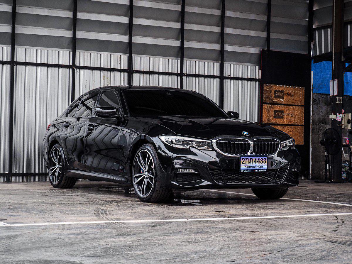 BMW Series 3 330E M Sport ปี 2020 สีดำ