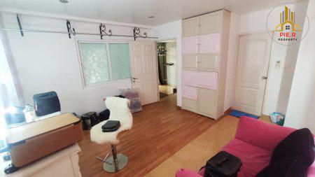 หมู่บ้านเมอริทเพลส ลาดพร้าว87 (ราคาต่อรองได้) ตกแต่งพร้อมอยู่-แถมเฟอร์นิเจอร์ทั้งหมด รูปที่ 10