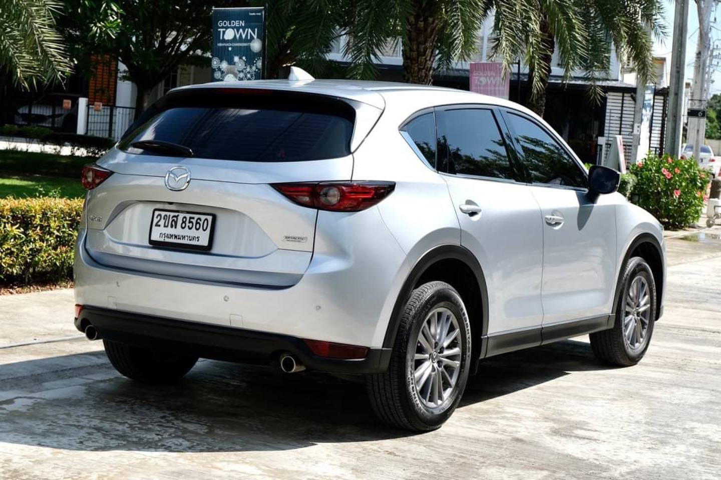 Mazda cx5  2.0 s ออโต้ ปี2019 เบนซิน สีเทา รูปที่ 4