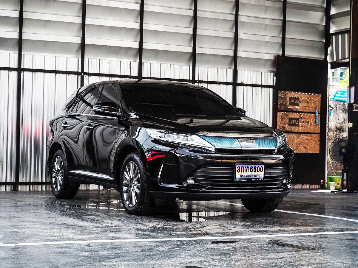 Toyota Harrier 2.0 เบนซิน MinorChange ปี 2017 สีดำ
