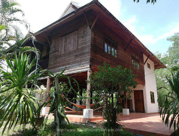 Teak house for rent near ob khan national park hangdong Surrounded by Nature. รูปที่ 2