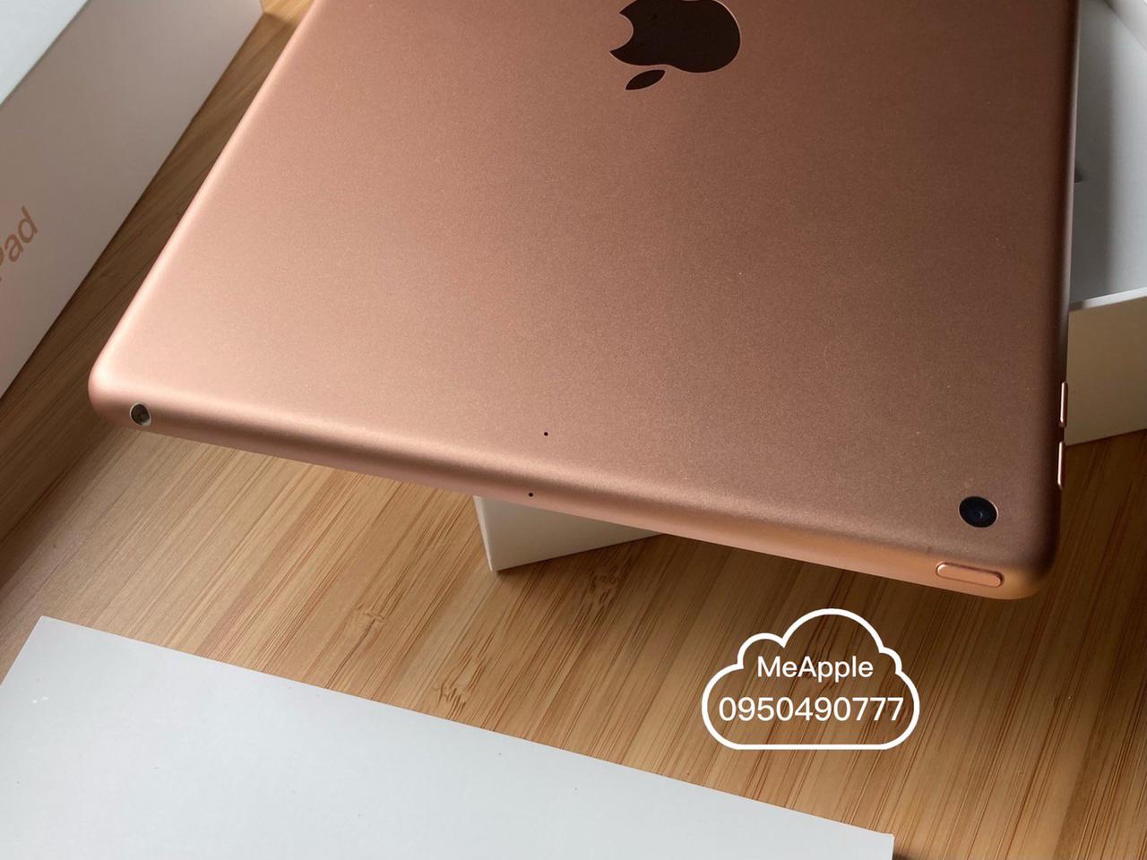 iPad Gen 8 แท้ครบกล่อง รูปที่ 3