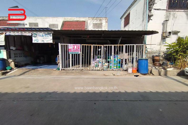 ทาวน์เฮาส์ หมู่บ้านวงศกร 5 เนื้อที่ 27 ตรว. ถนนจตุโชติ เขตมีนบุรี