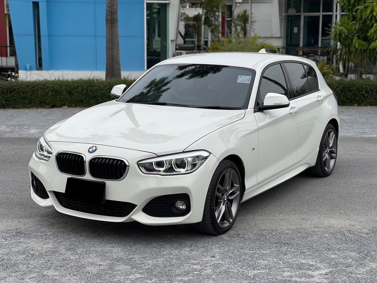 2015 BMW Series 1 118i 1.5 M-Sport