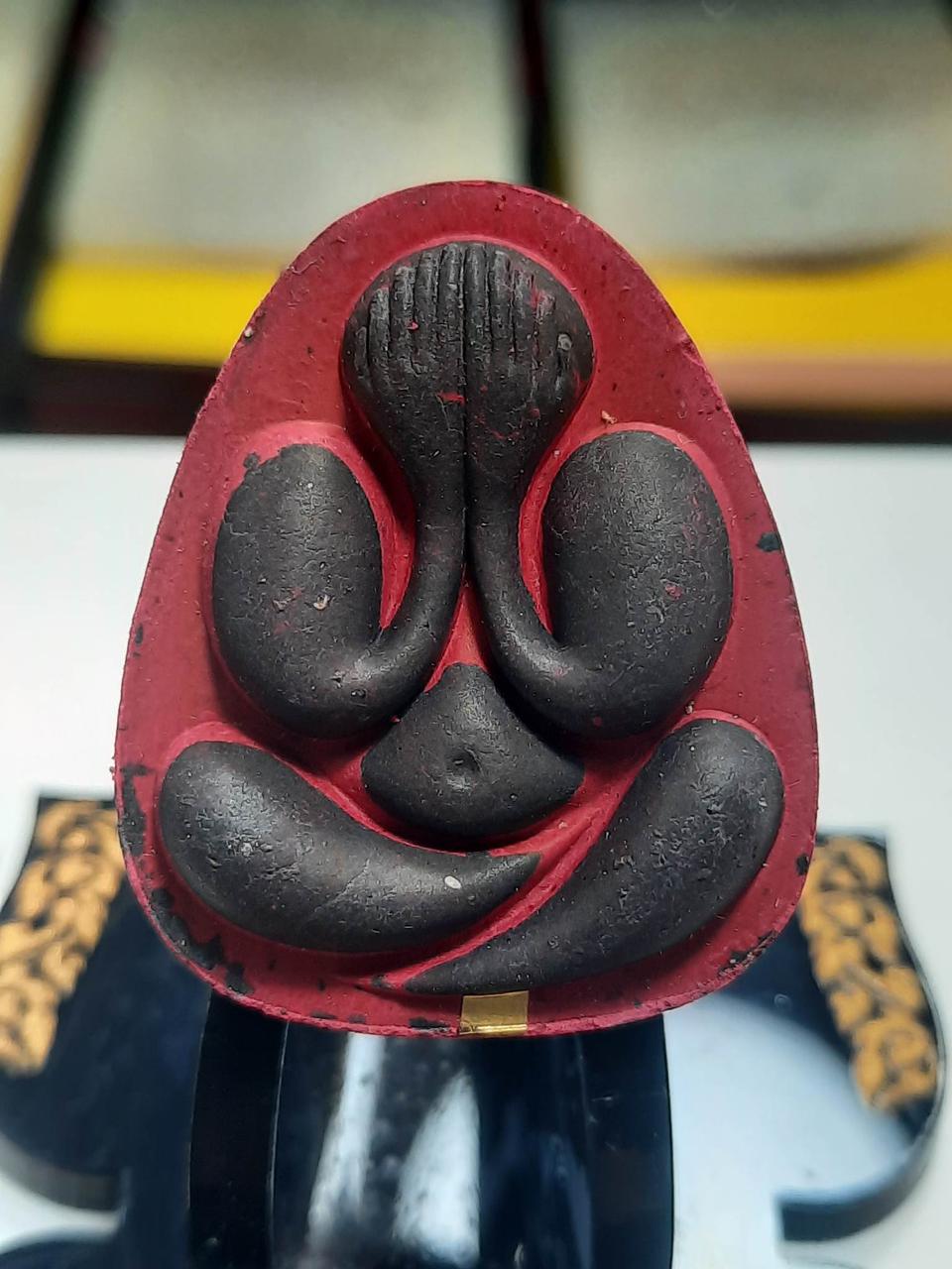 ปิดตา หลวงปู่โต๊ะวัดถ้ำสิงห์โตทอง