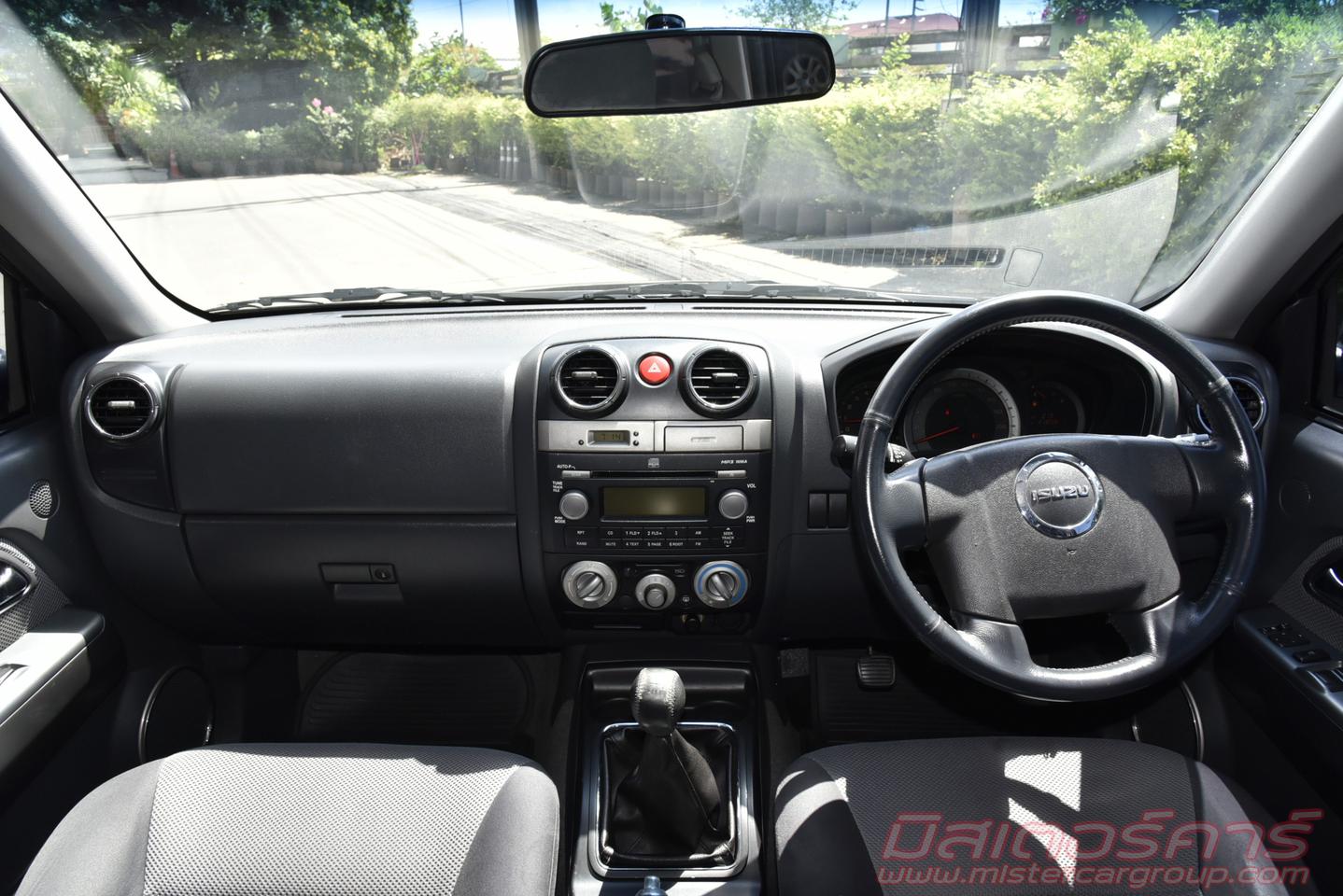 2011 ISUZU D-MAX SPACE CAB 2.5 HI-LANDER SUPER TITANIUM *ฟรีดาวน์ แถมประกันภัย รูปที่ 4