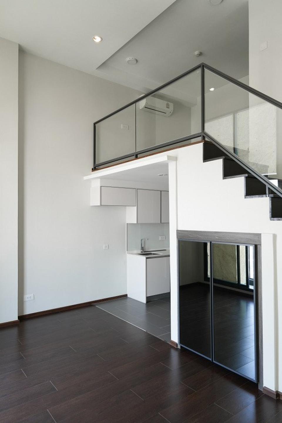 ขาย คอนโด ซี เอกมัย C Ekkamai ห้อง Duplex Loft ชั้นสูง 1 นอน วิวดี ใกล้ BTS ทองหล่อ, เอกมัย ราคาพิเศษ ID-10717