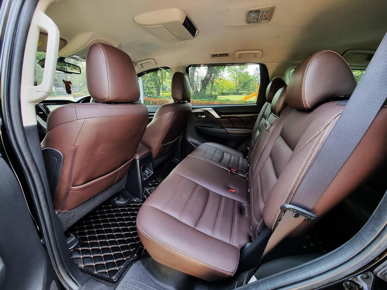 Mitsubishi Pajero 2.4 GT Premium Elite Edition (ปี 2019)  รูปเล็กที่ 6
