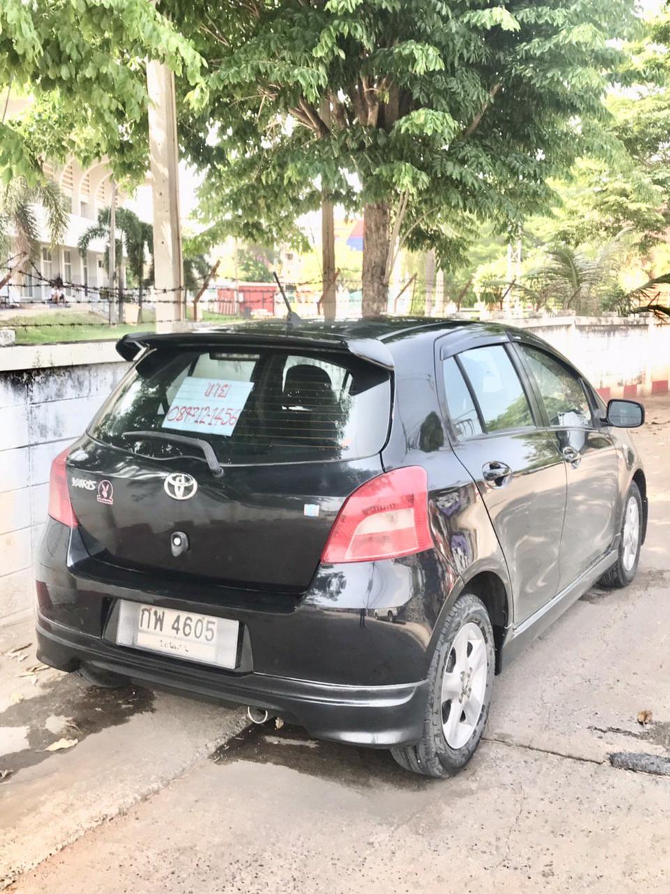 Toyota yaris รูปที่ 2