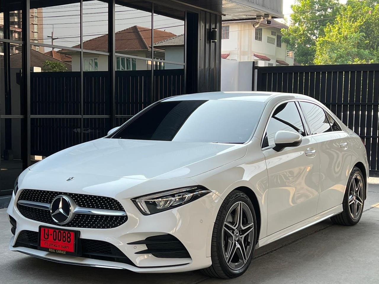 MERCEDES BENZ A200 AMG ปี2022