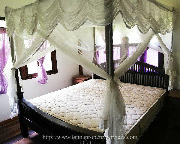 Teak house for rent near ob khan national park hangdong Surrounded by Nature. รูปที่ 3