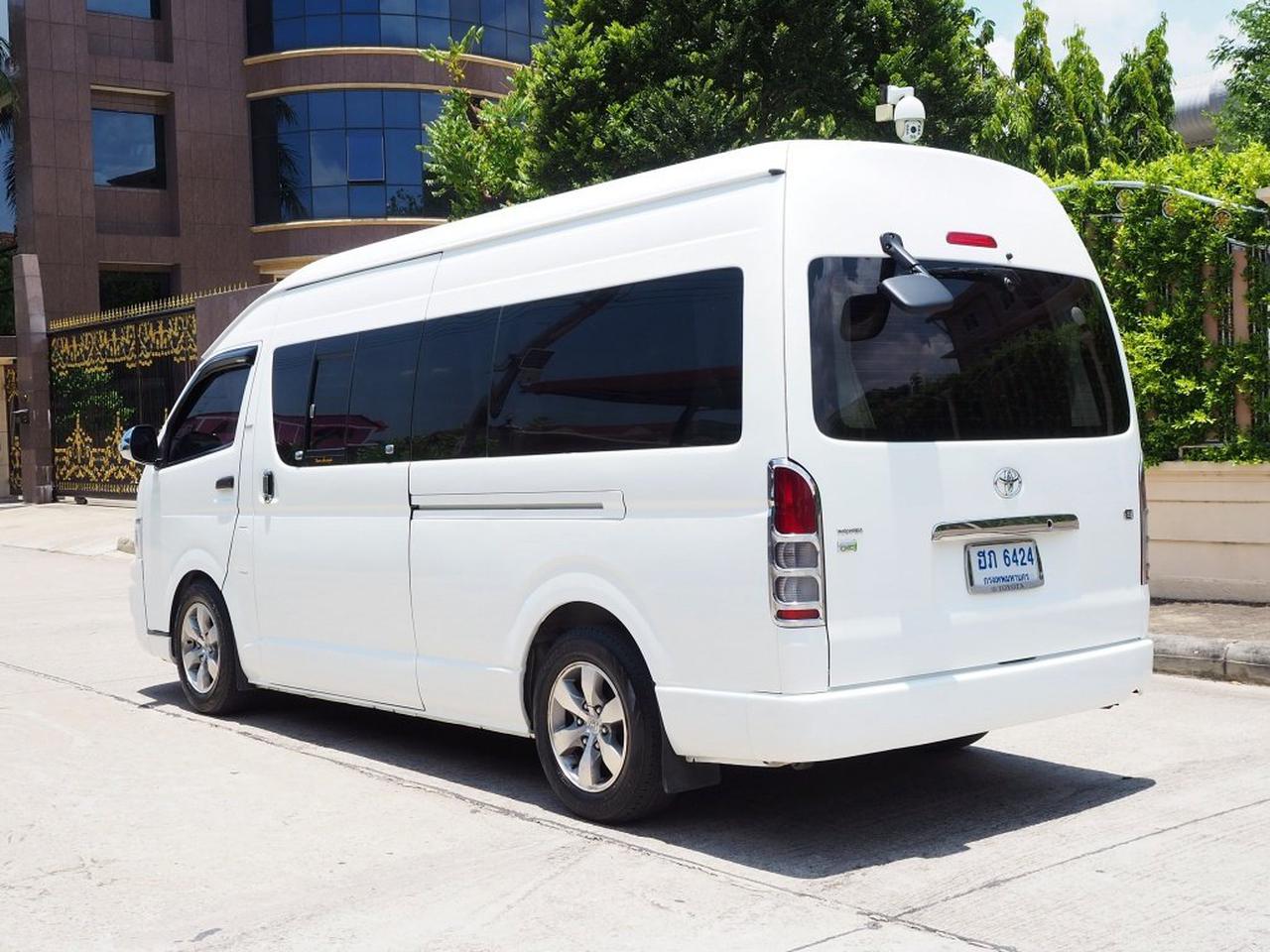 TOYOTA COMMUTER 2.7 (HRF) ปี 2009 เกียร์MANUAL สภาพนางฟ้า รูปที่ 2