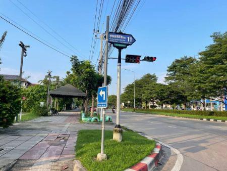 ขาย ที่ดิน พุทธมณฑลสาย2 100 ตร.วา ที่ดินสวย รูปแปลงสี่เหลี่ยม
