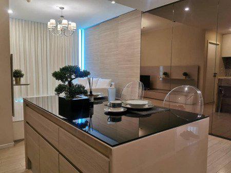 ให้เช่าคอนโด The Room Sukhumvit 21 ชั้น.15 ห้องหัวมุม ขนาด 54 ตร.ม เฟอร์นิเจอร์ครบ พร้อมเข้าอยู่ได้เลย