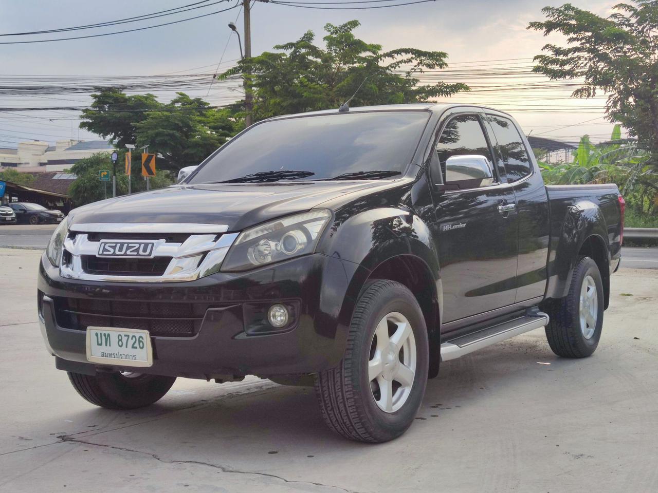 ISUZU DMAX Cab Hi-Lander 3.0DCT (VGS, Navi) 