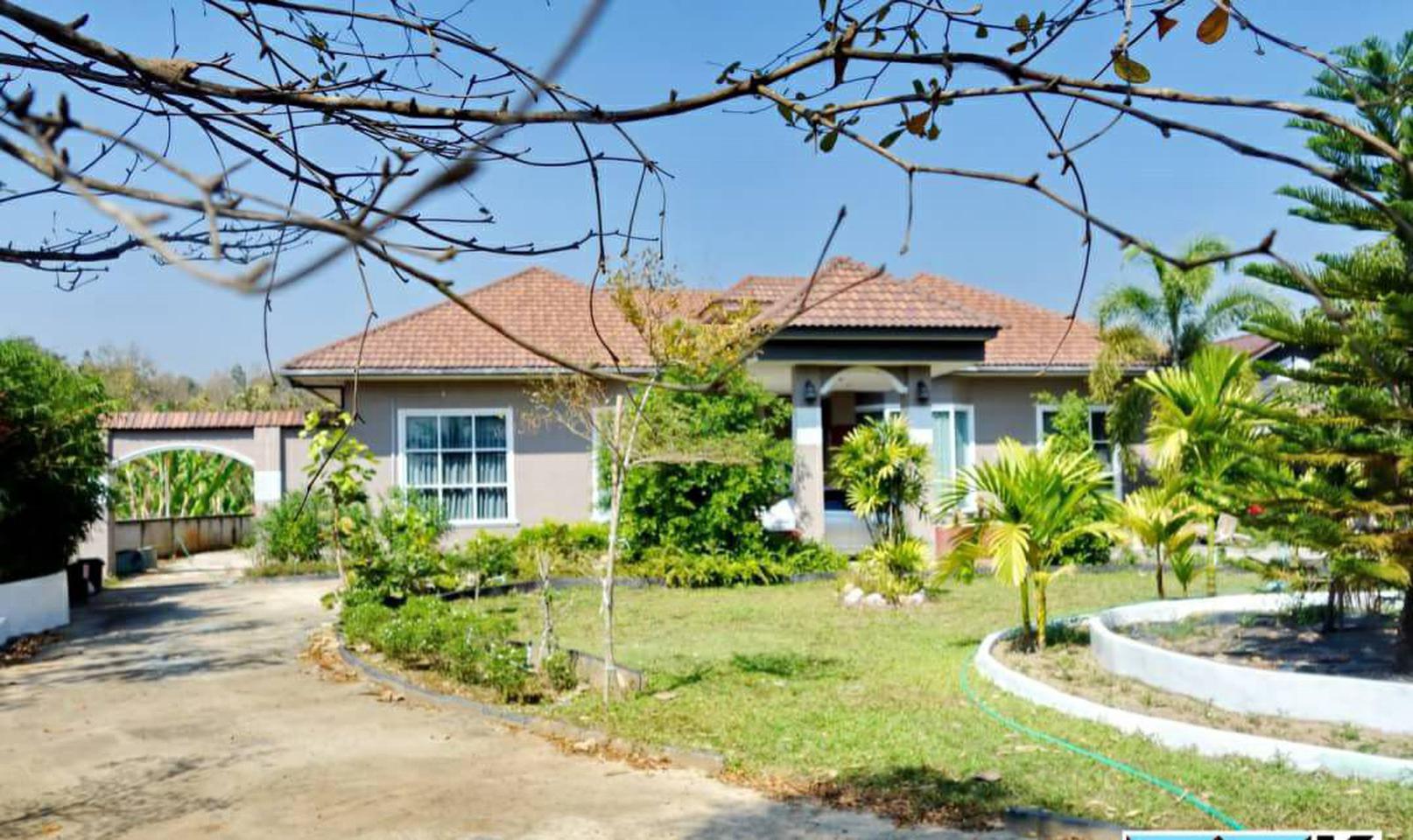 Beautiful home for saleบ้านสวยขายถูก เนื้อที่2-0-50ไร่ ด้านหน้าติดถนนเส้นเดียวกับสิงค์ปาร์ค กำลังขึ้น 4 เลน รูปที่ 1