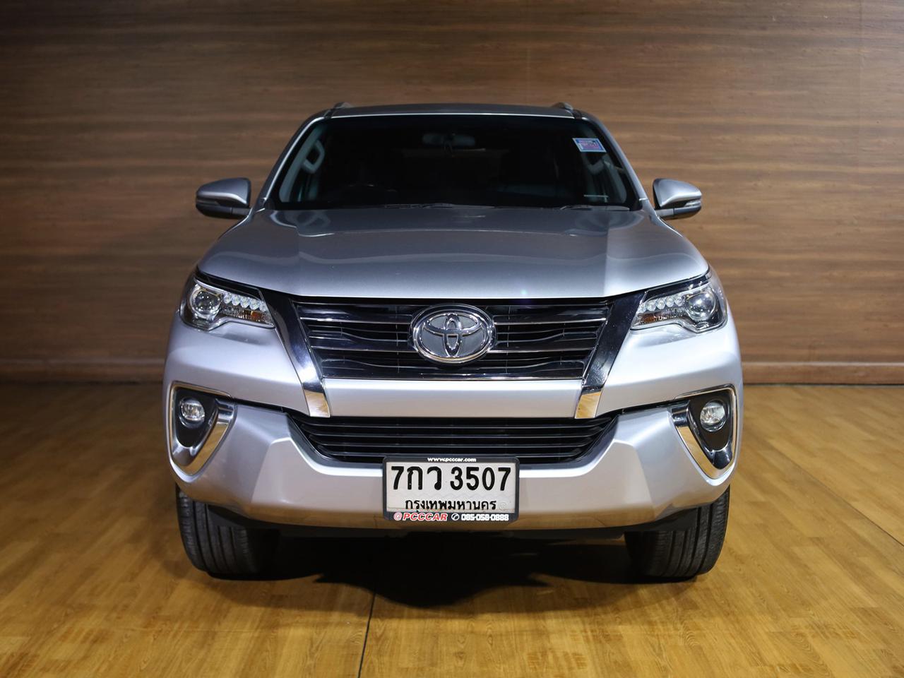 TOYOTA FORTUNER 2.4 V 6AT 2018 รูปที่ 2