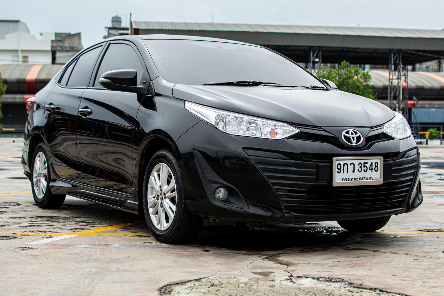 toyota yaris 1.2E รูปที่ 3