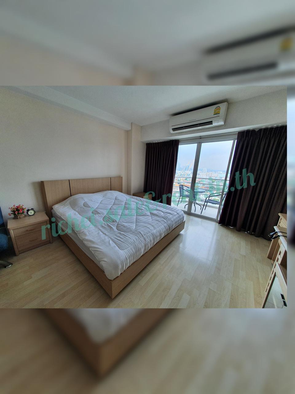 City Living Ratchada ENNXO