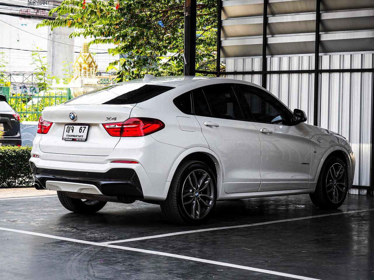 BMW X4 2.0 M Sport เบนซิน ปี 2019 สีขาว รุ่น Top สุด M Sport แท้ จากศูนย์ BMW รูปที่ 4
