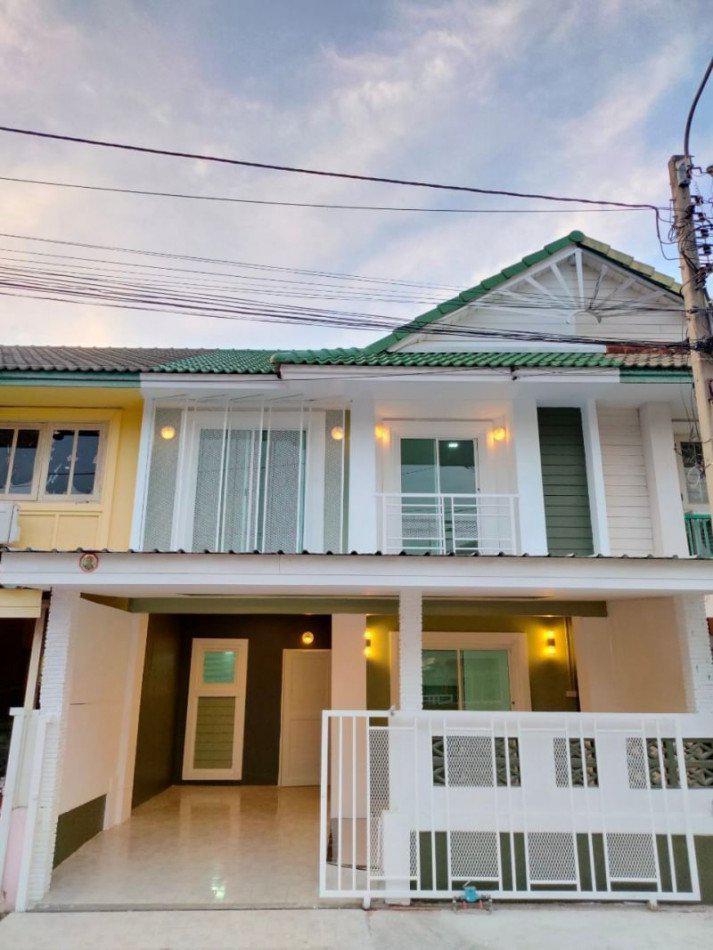 ขาย บ้านแฝด รีโนเวท บ้านพฤกษา 18-1 บางใหญ่ 90 ตรม. 18 ตร.วา พร้อมอยู่