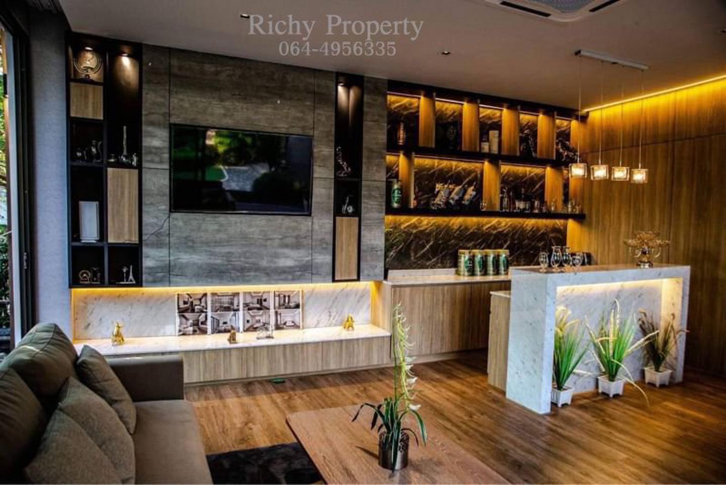 ขายคฤหาสน์หรู ย่านปิ่นเกล้า นาราสิริปิ่นเกล้า พุทธมณฑลสาย 1 luxury House for sale Narasiri Pinklao รูปที่ 3