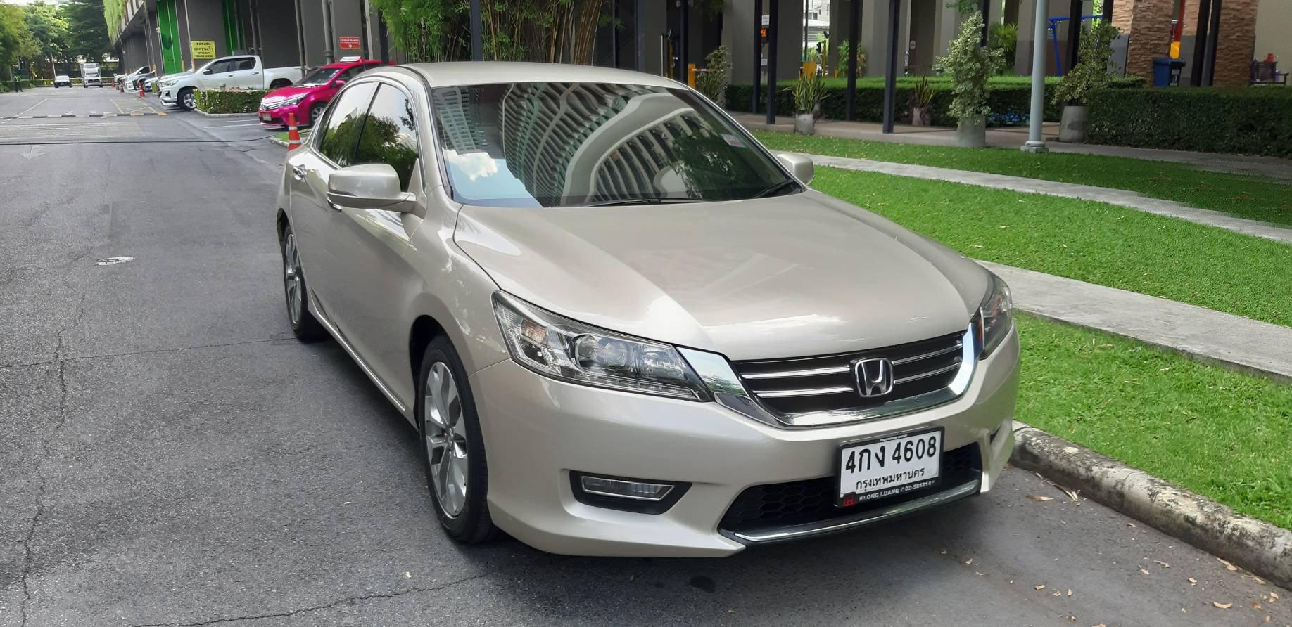 HONDA ACCORD 2.4 EL NAVI AT 2015 รูปที่ 1