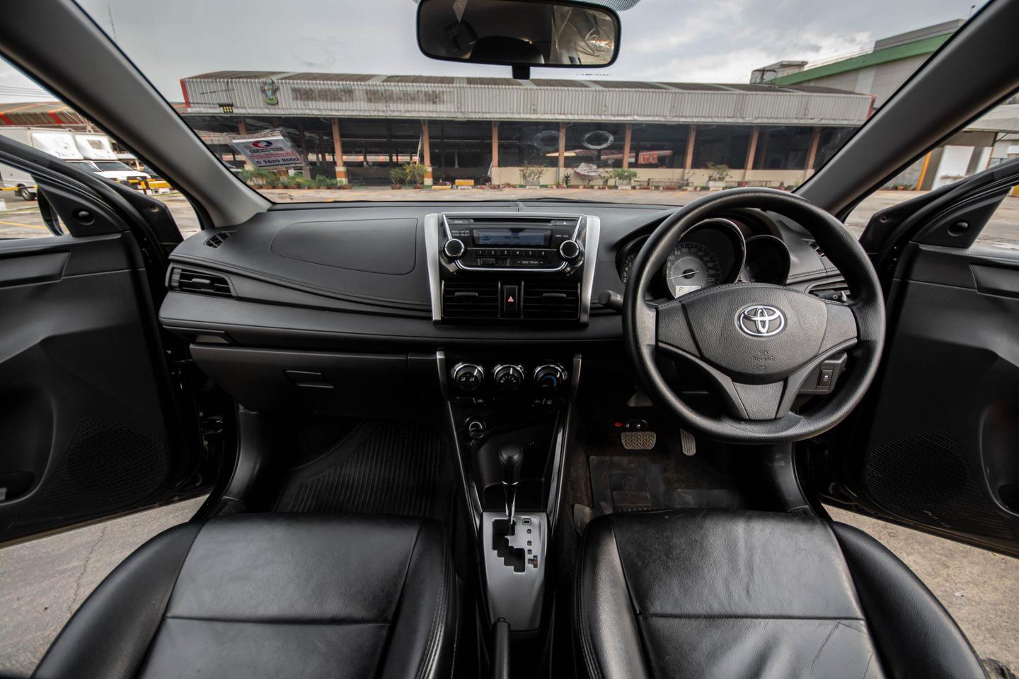 ปี 2016 Toyota Vios 1.5J Dual VVTI สีดำ ไมล์แท้วิ่งน้อย รูปที่ 4