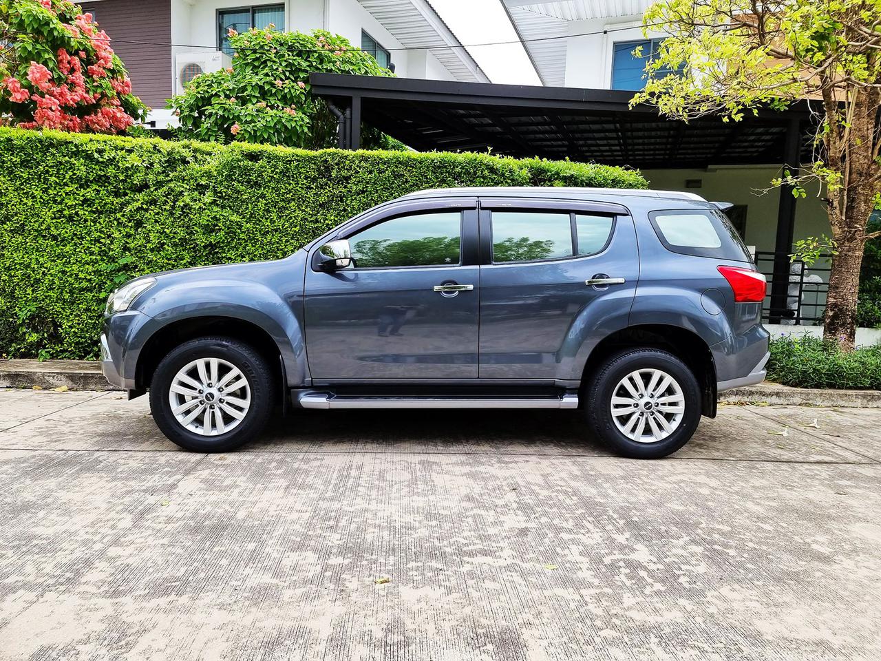 Isuzu MU-X 1.9 DVD (ปี 2018) รูปที่ 3