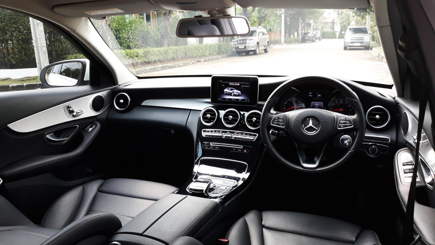 BENZ C180 W205 Avantgarde 2015 รูปที่ 4