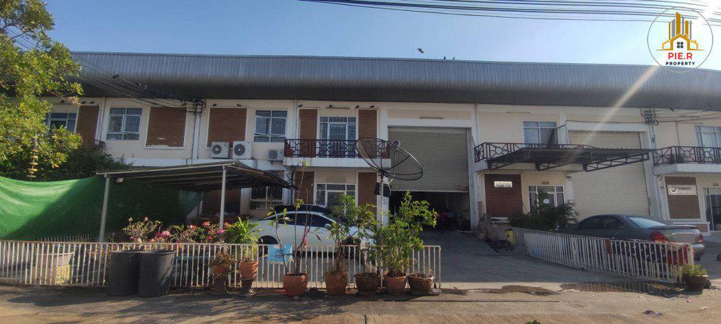 โรงงานพร้อมออฟฟิตถนนบางพลี 200 ตร.วา(ใกล้นิคมอุตสาหกรรมบางปู)