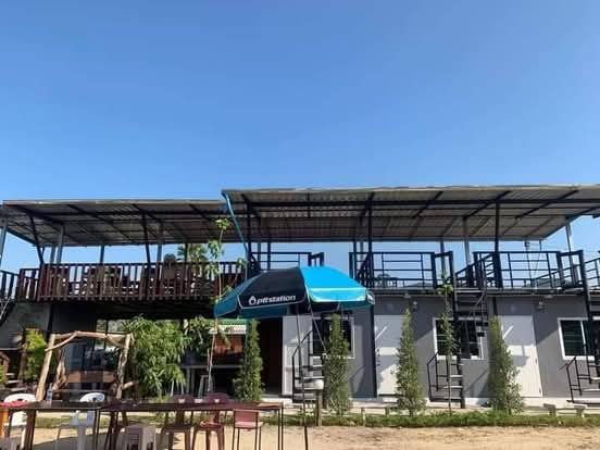 ร้าน ปั้นเงินปั้นทอง