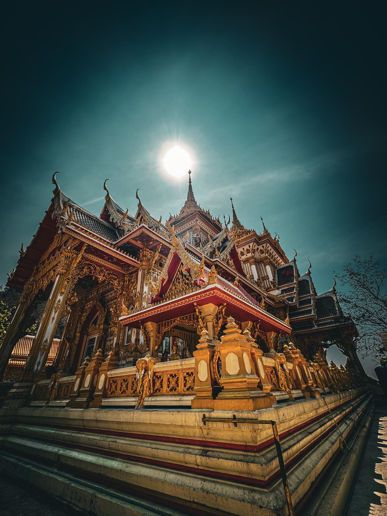 ร้าน สีหะบารมี