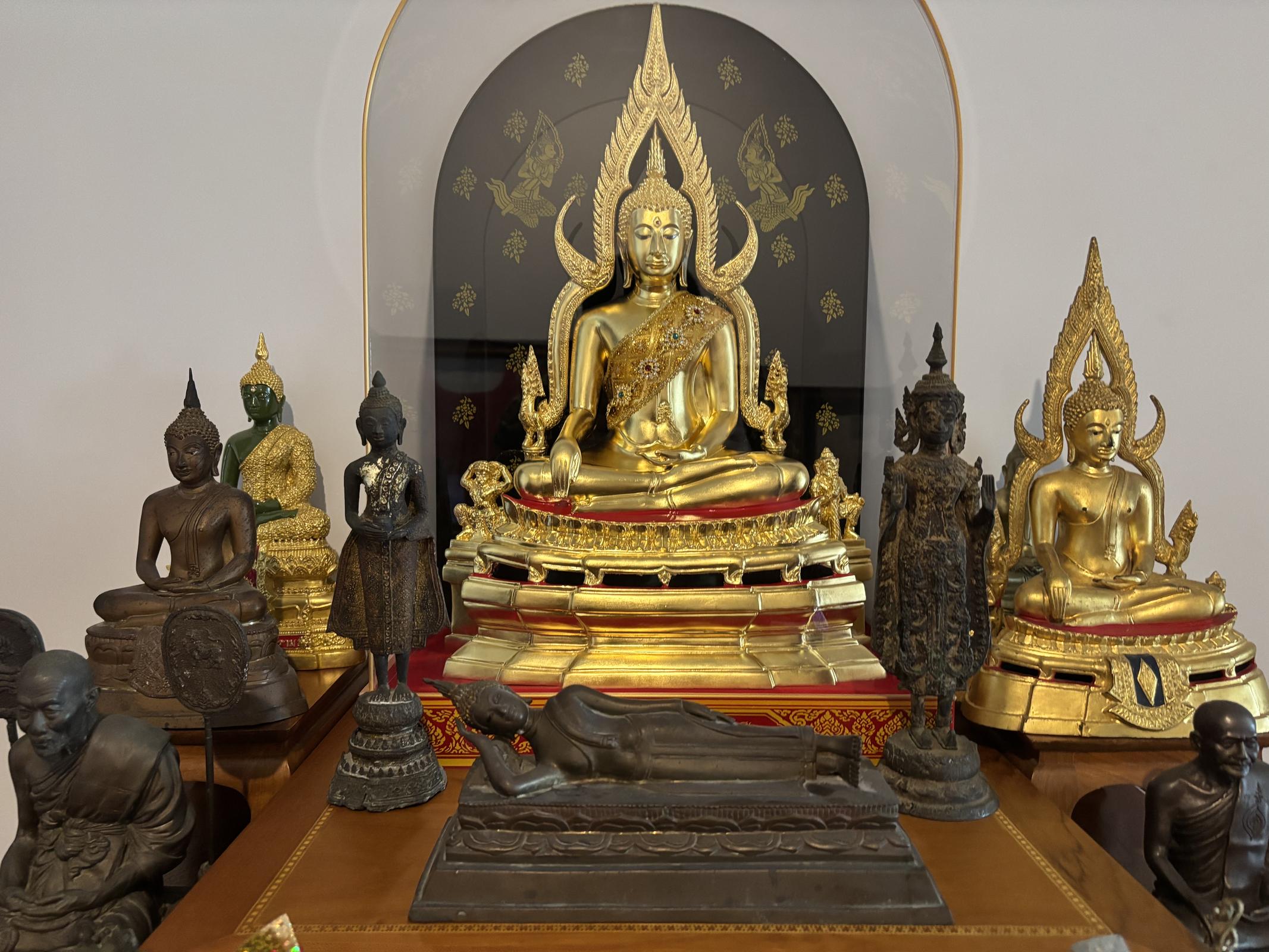 ร้าน วัตถุมงคลลาดพร้าวซอย18