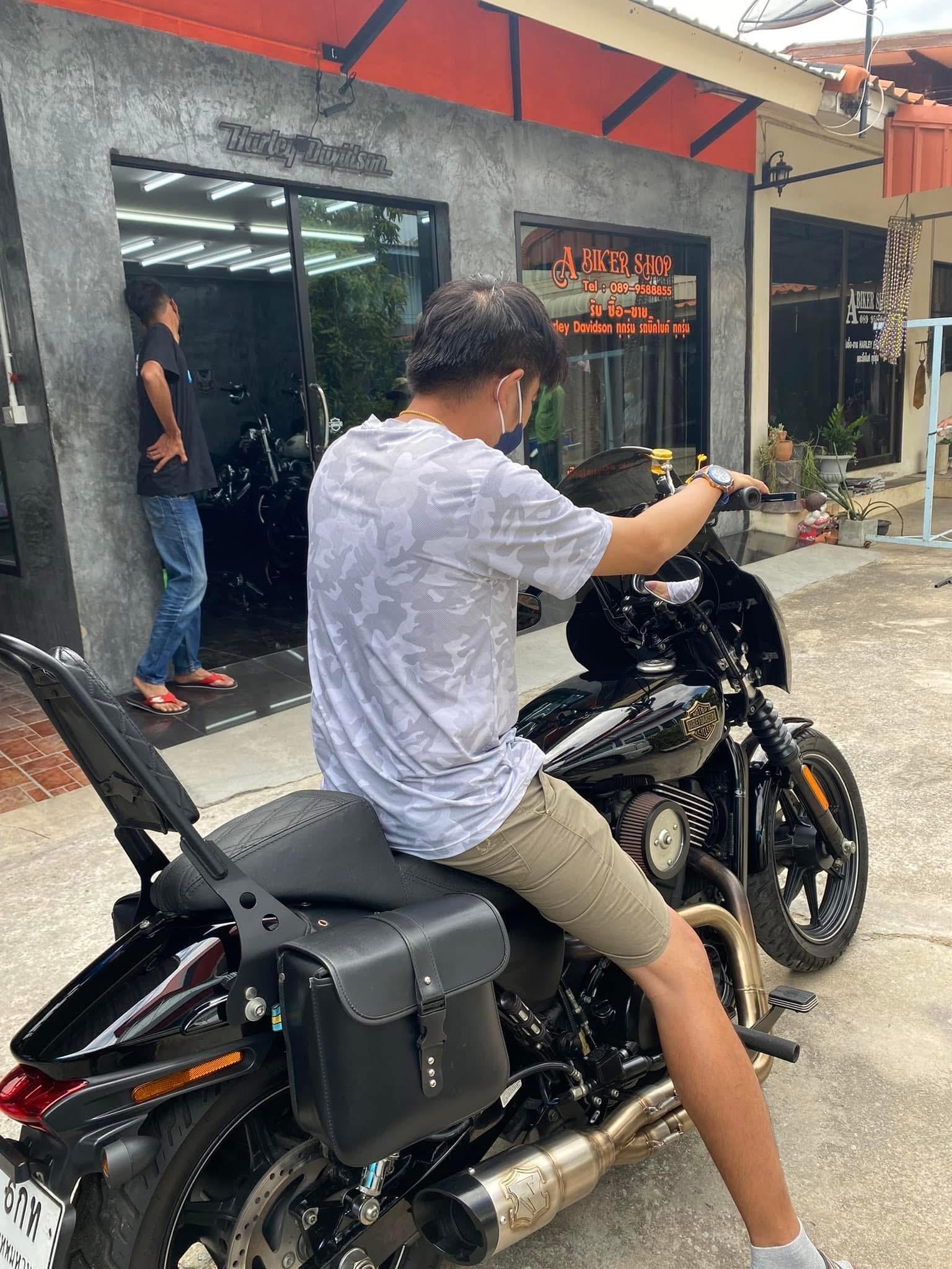 ร้าน Aekkalak Paenngam