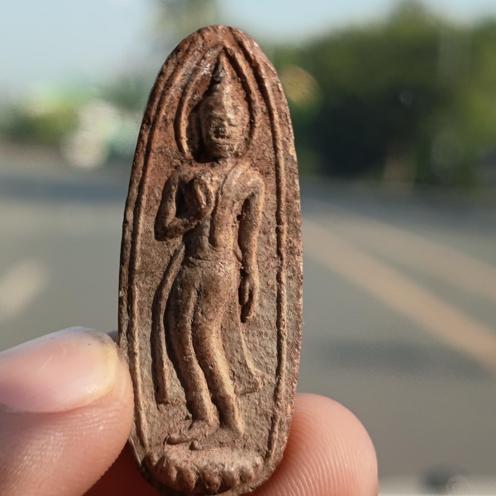 ร้าน ธนากรพระเครื่อง