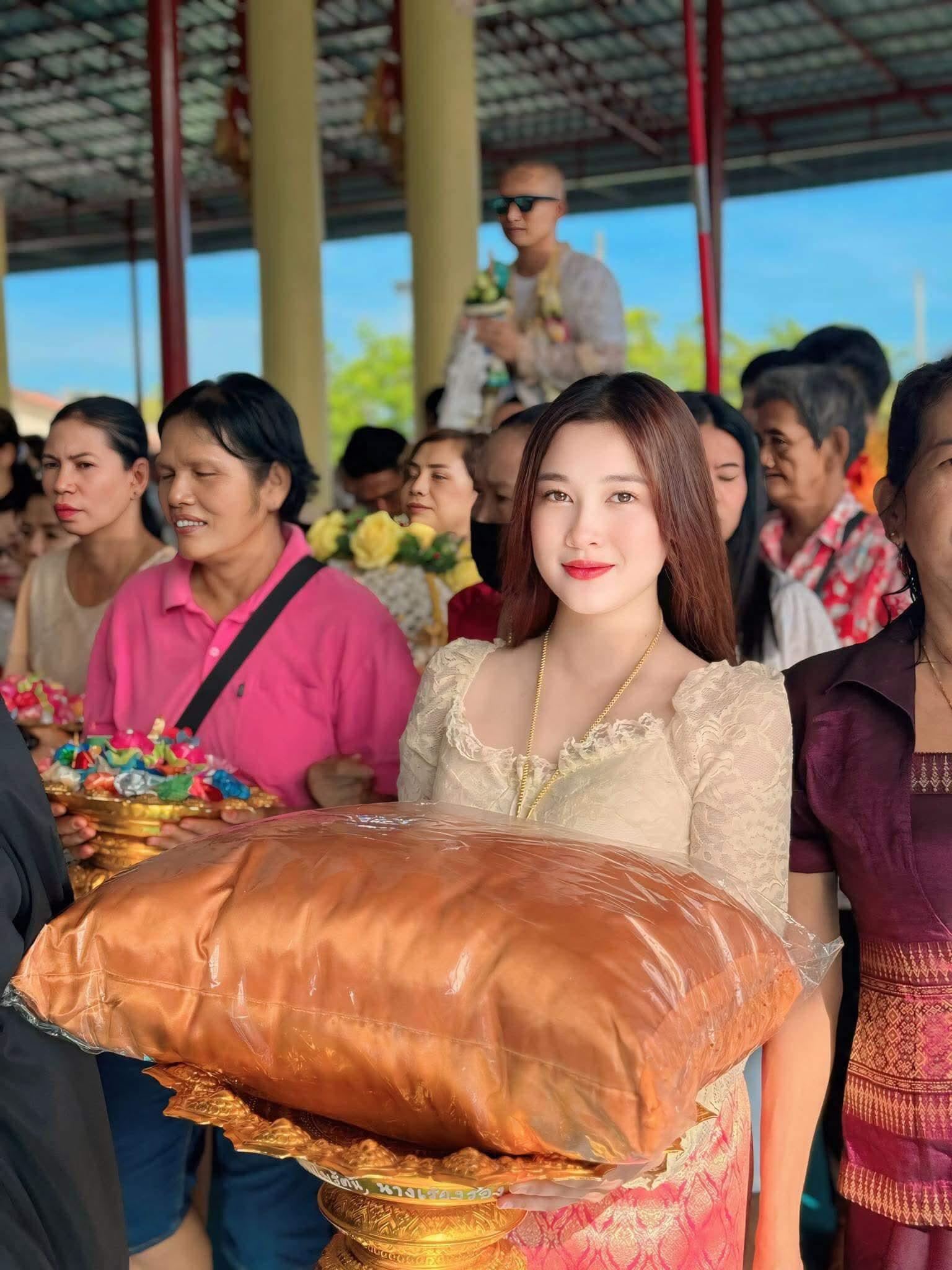 ร้าน หมื่นล้านพระเครื่อง