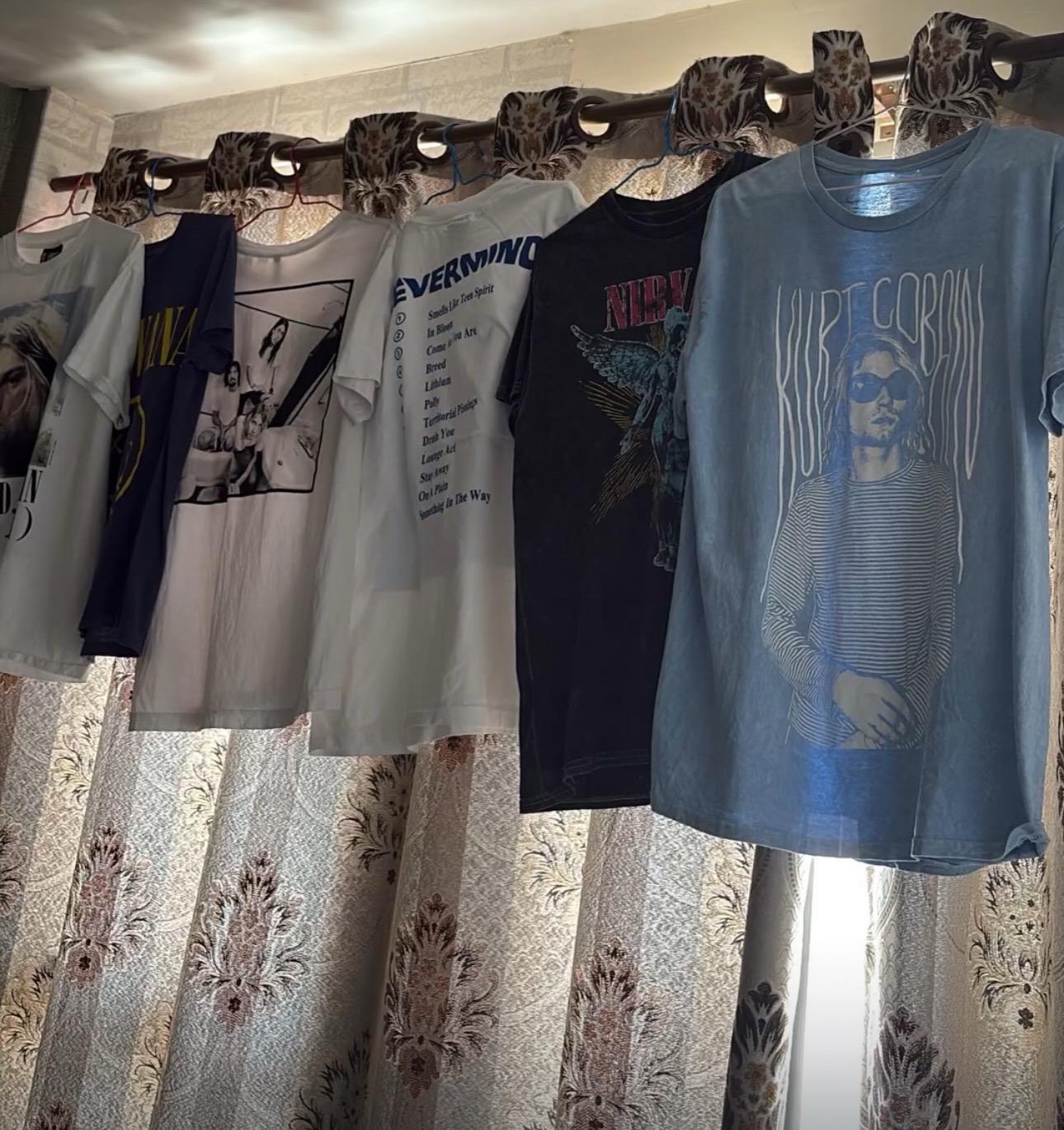 ร้าน เสื้อยืดมือ2