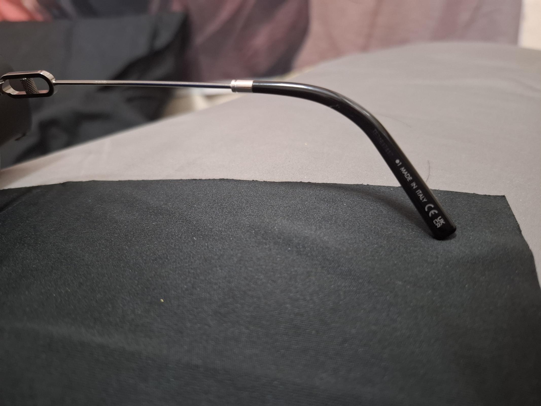 ร้าน แว่นกันแดด Dior