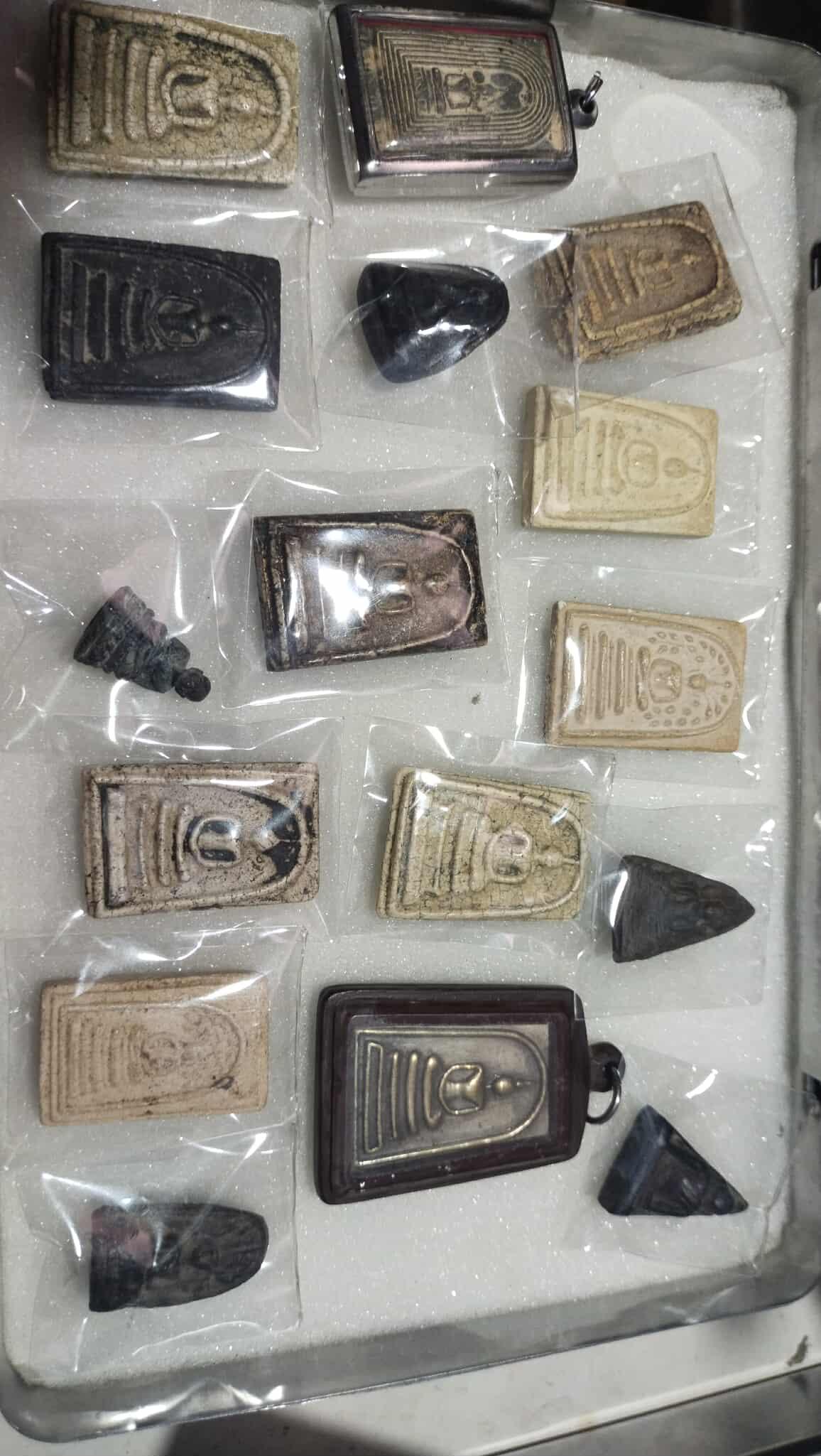 ร้าน วัฒนาพระเครื่อง