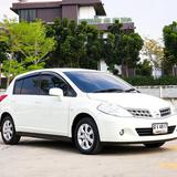 Nissan Tiida 1.6L HB 1.6 S-AT ปี 2012 สีขาว รูปเล็กที่ 2