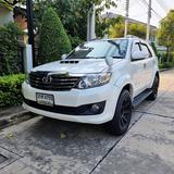 Toyota Fortuner 3.0 V (ปี 2014) SUV AT