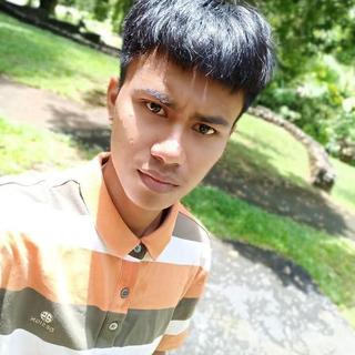 Profile picture of ตูน ชาตรี